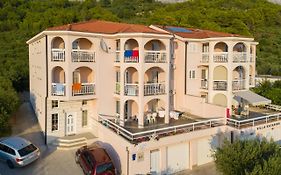 Apartments Simovic