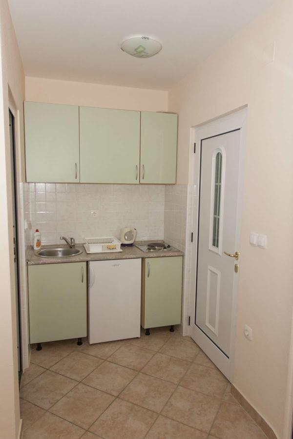 Apartments Simovic Tučepi Zewnętrze zdjęcie