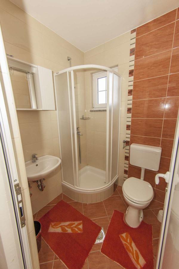 Apartments Simovic Tučepi Zewnętrze zdjęcie