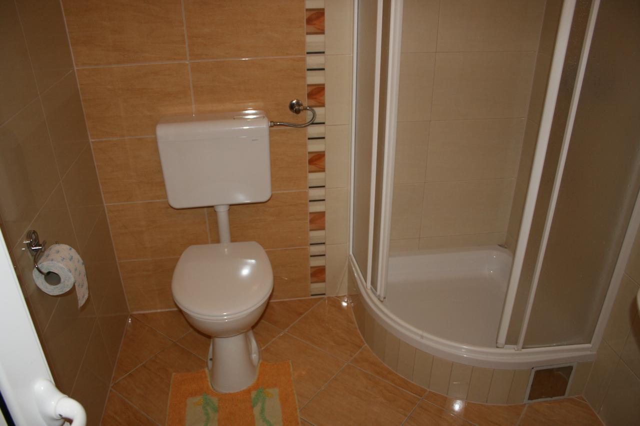 Apartments Simovic Tučepi Zewnętrze zdjęcie