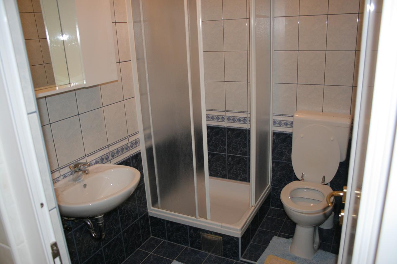 Apartments Simovic Tučepi Zewnętrze zdjęcie